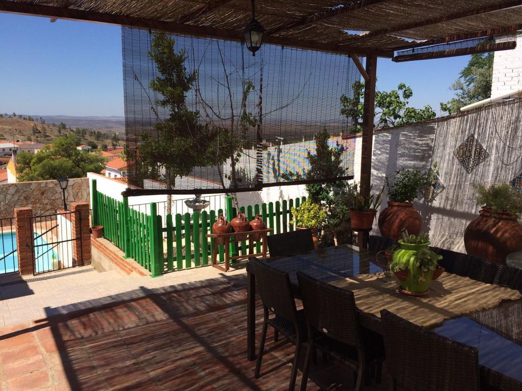 Casa Rural Tita Sacramento Hornachos Kültér fotó