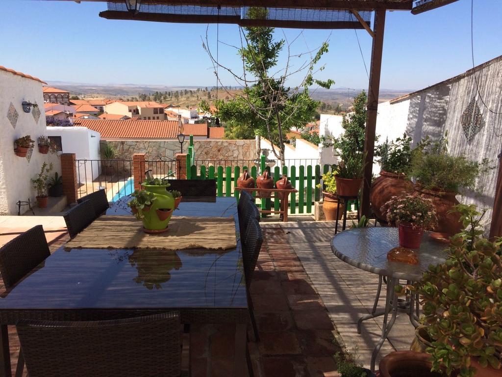 Casa Rural Tita Sacramento Hornachos Kültér fotó